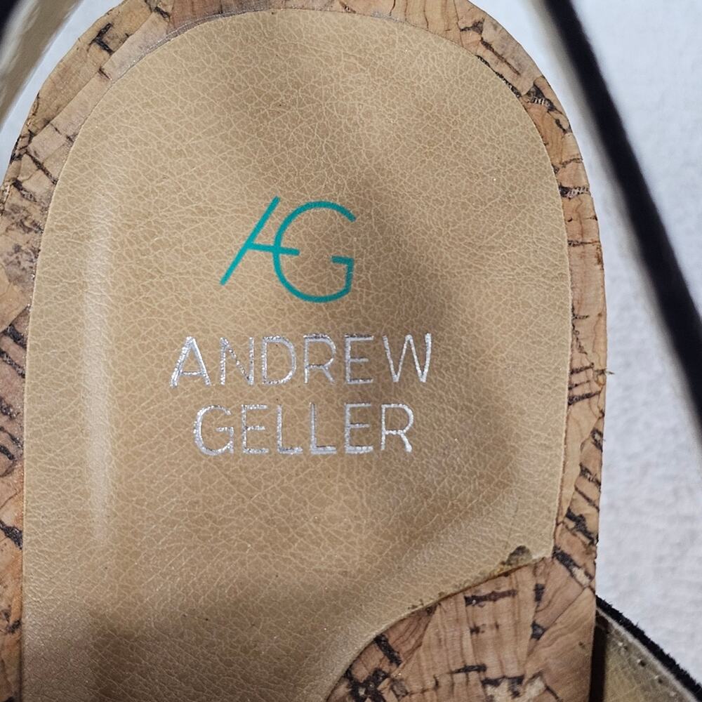 Andrew Geller "Jolene" Brown Wedge Sandals NWOT 8.5 M - Picture 10 of 10